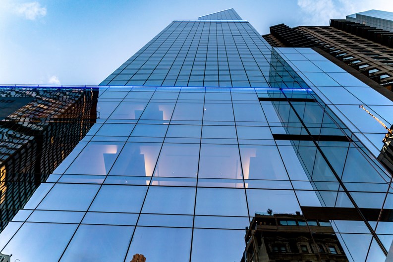Energy-Efficient Glass and Dynamic Facades