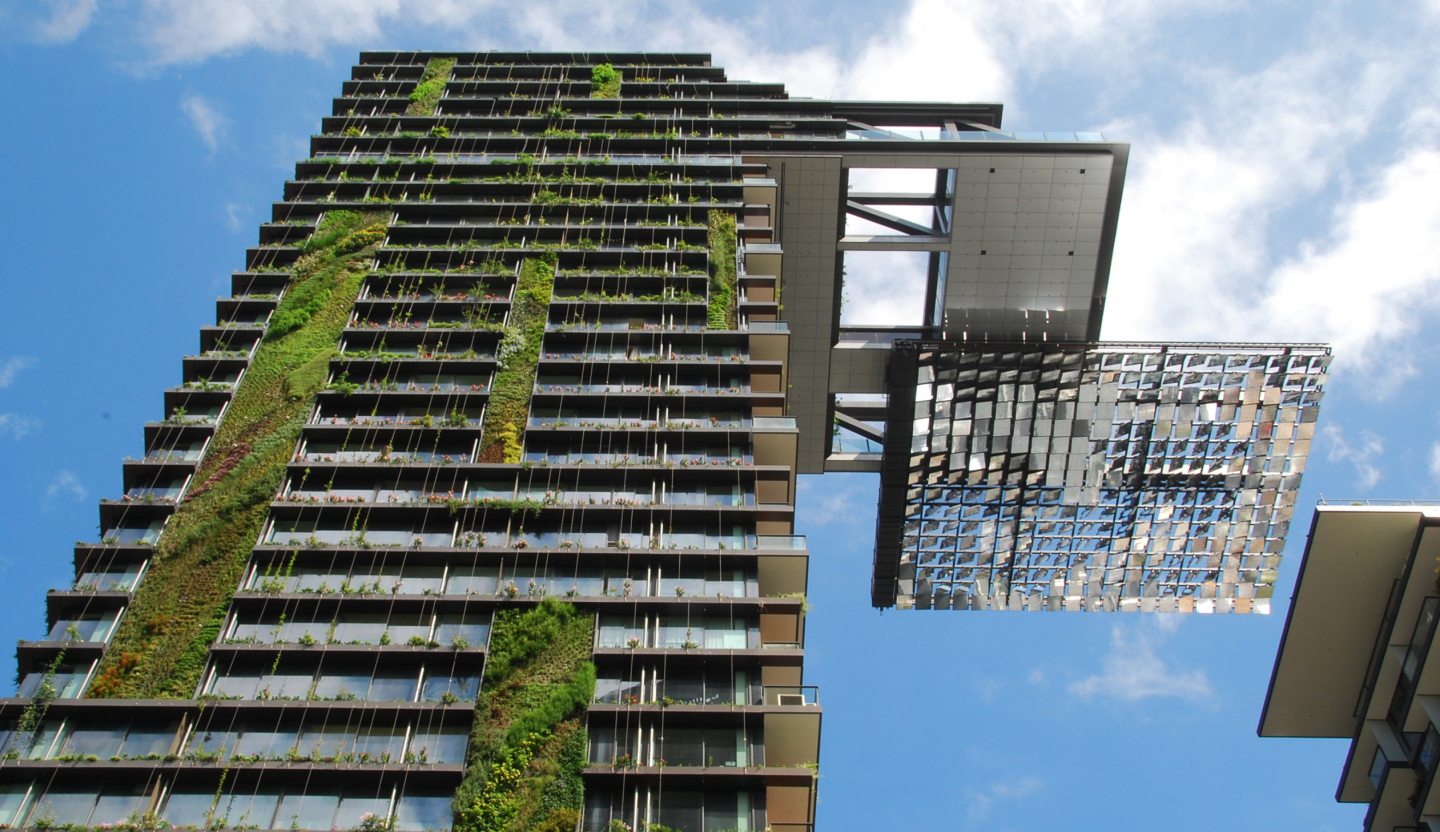 One Central Park – A Living Urban Garden