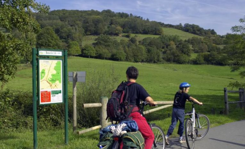 Paris 2026: From Car Lanes to Green Bikeways